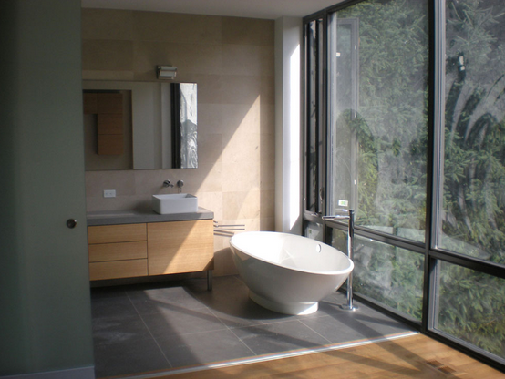 如果根據衛生間的實際大小來定制淋浴房