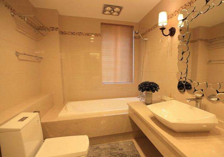 在選擇淋浴房的時候結(jié)合實際才更加舒適