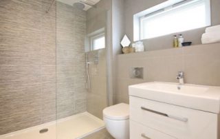 以品質深入人心 凱立淋浴房與你同行