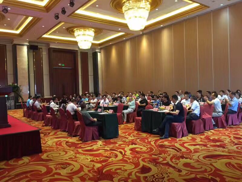 熱烈祝賀:凱立淋浴房被評選為淋浴房行業協會副會長單位