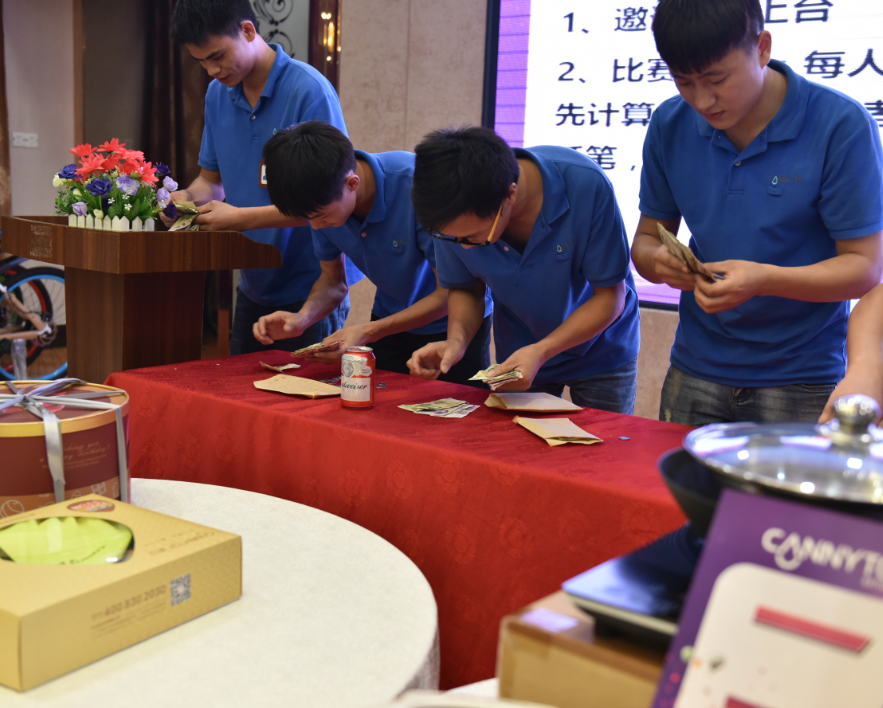 凱立淋浴房:迎中秋慶國慶 暨生日聯歡會圓滿舉辦