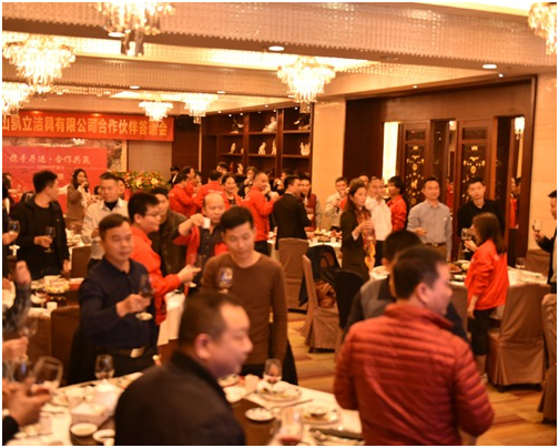 智造衛(wèi)浴，浴見未來，2017凱立淋浴房答謝會(huì)圓滿謝幕