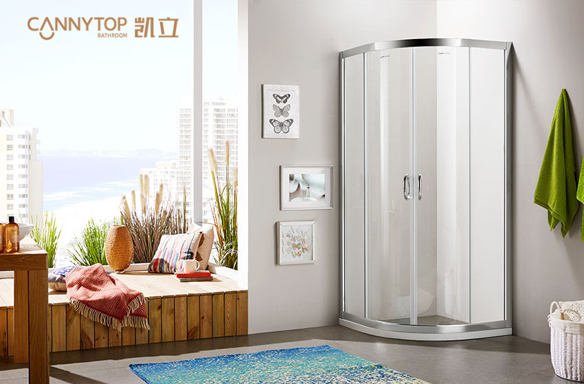 拿起身邊隨手可得的物品,來一場(chǎng)清潔玻璃的革命